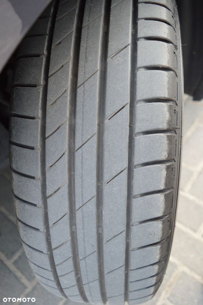 Chevrolet Cruze - 25