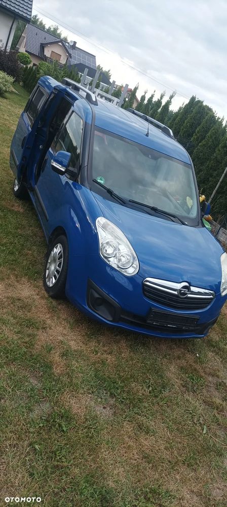 Opel Combo 1.6 CDTI Cosmo Easytronic - 4