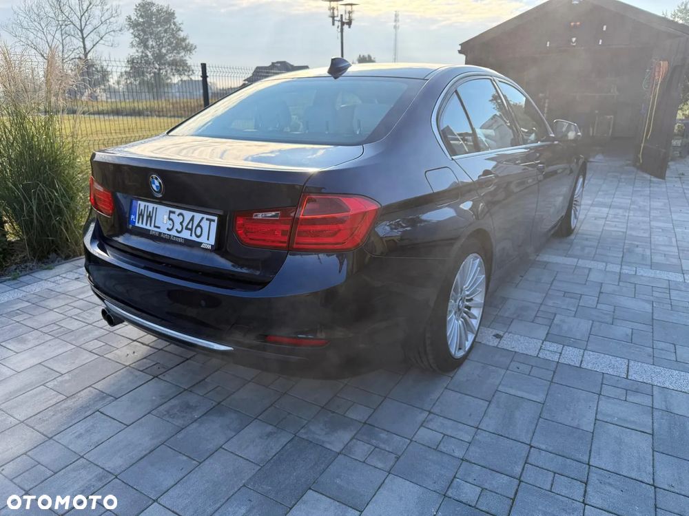 BMW Seria 3 - 18