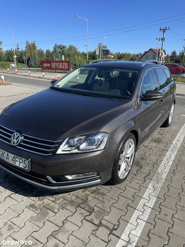 Volkswagen Passat 2.0 TDI Highline R-Style DSG - 2