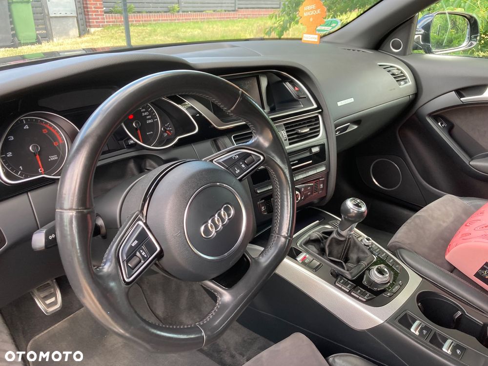 Audi A5 Cabrio 2.0 TDI DPF (clean diesel) quattro - 13