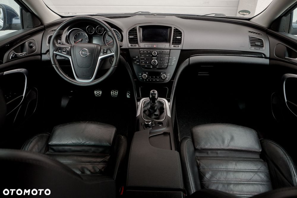 Opel Insignia 1.6 T Sport - 33