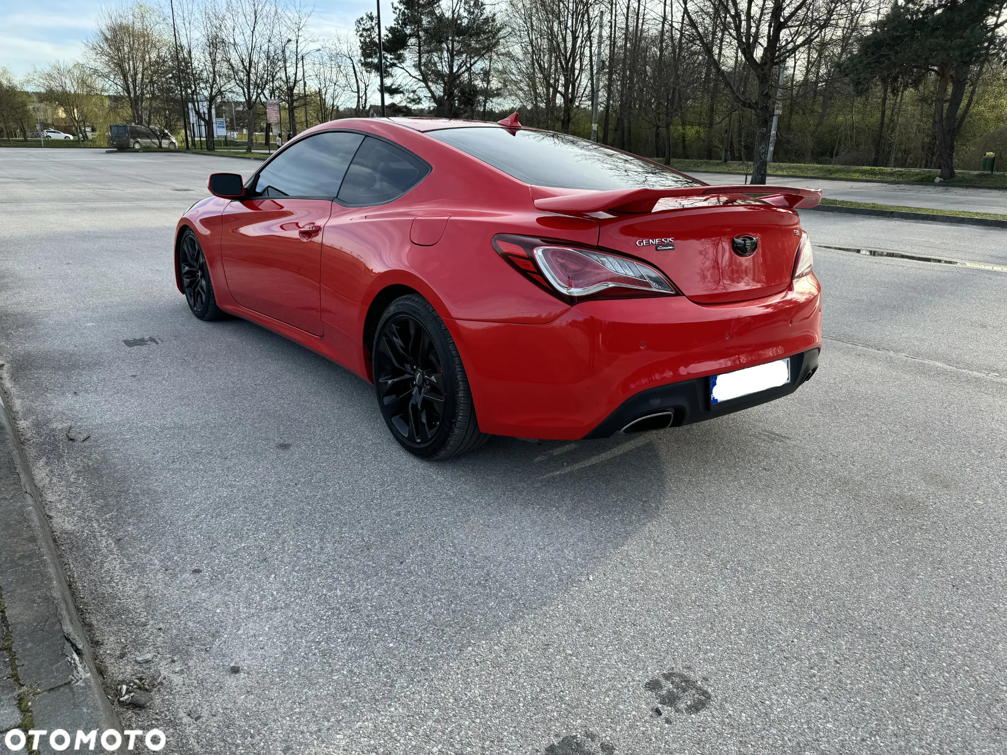 Hyundai Genesis Coupe 3.8 V6 Executive - 8