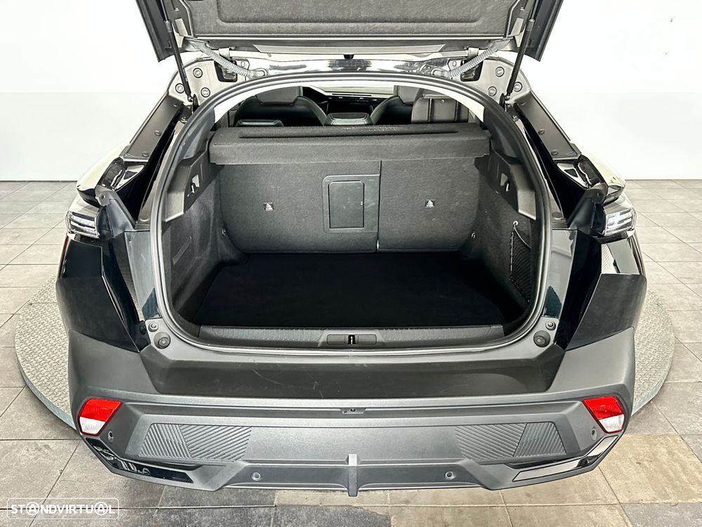 Peugeot 408 1.2 Hybrid Allure e-DCS6 - 7