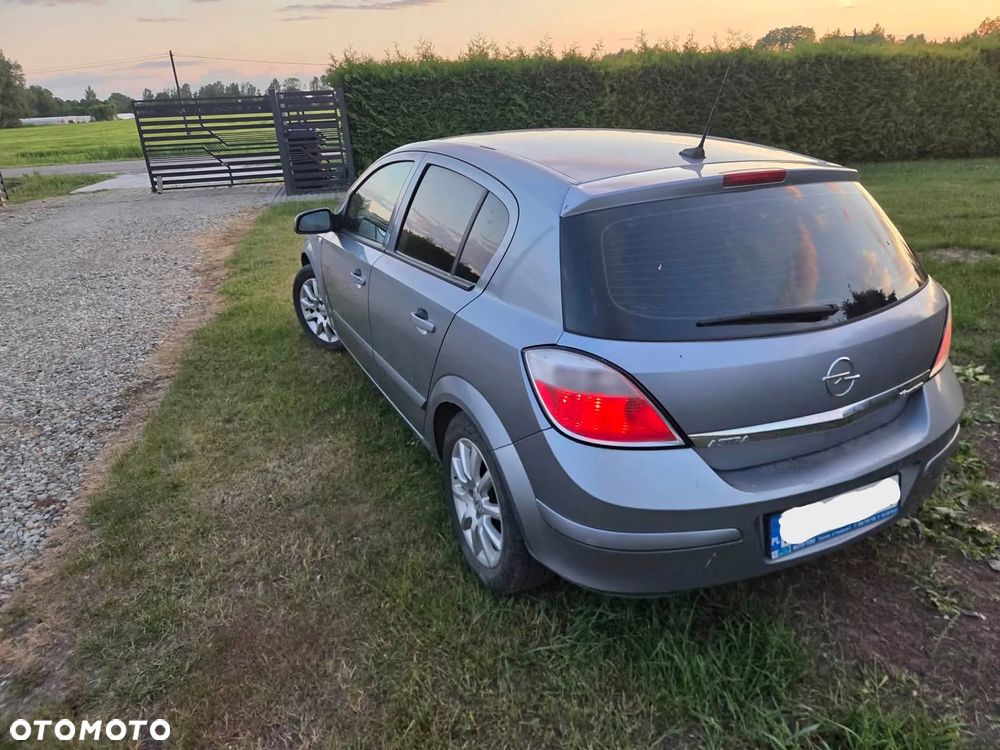 Opel Astra 1.6 Sport - 5