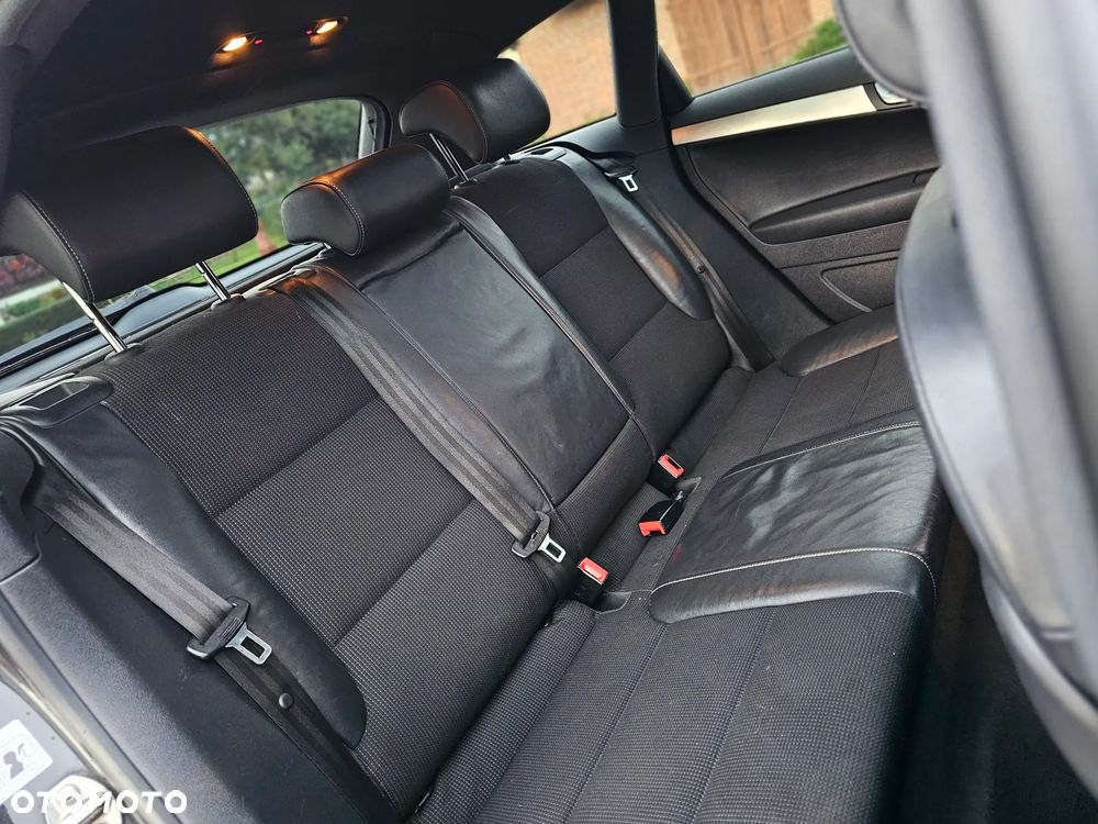 Audi A3 Sportback 1.4 TFSI S line Sportpaket (plus) - 8