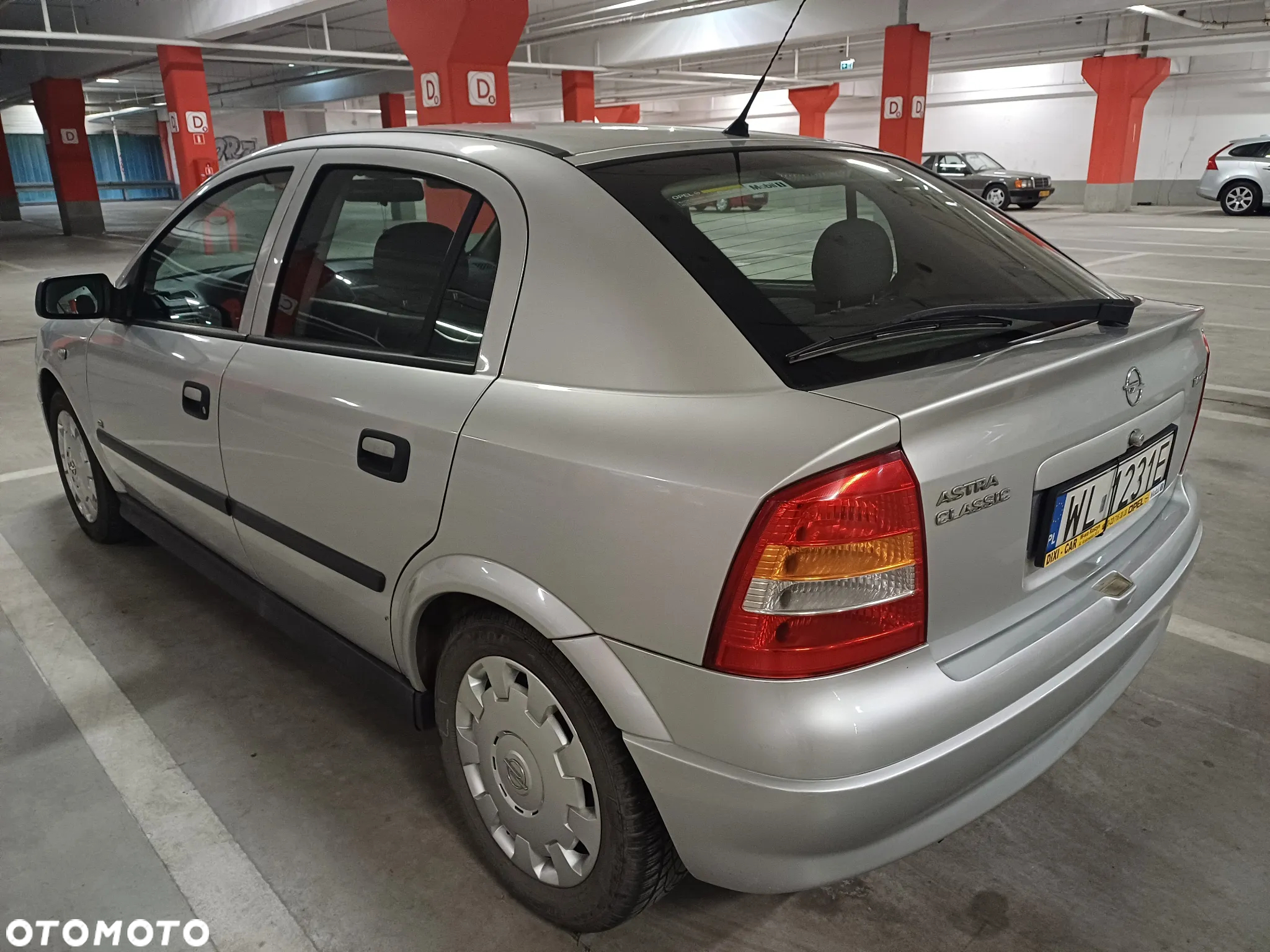 Opel Astra - 18