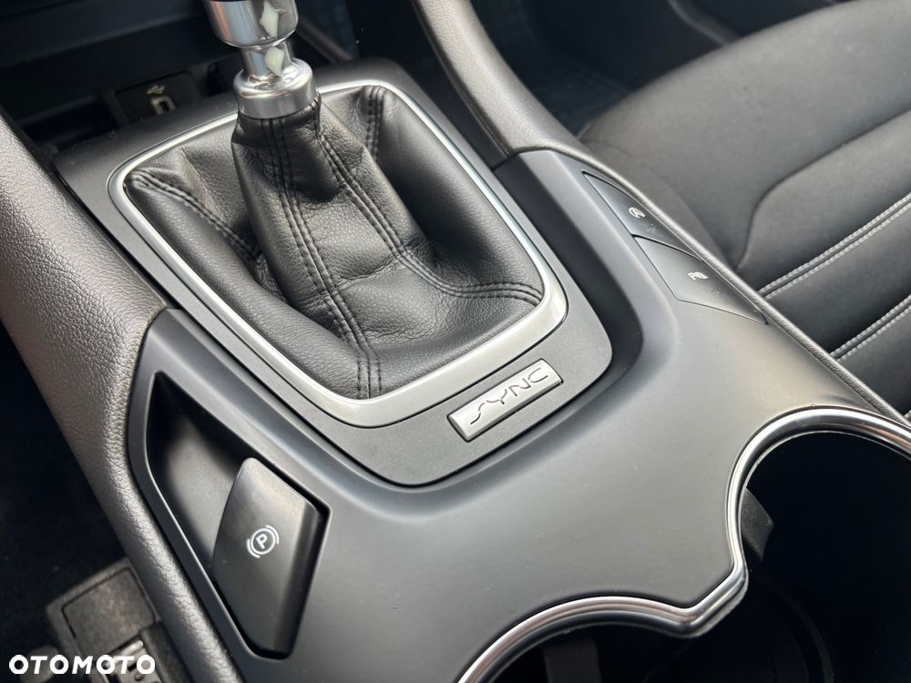 Ford Mondeo 2.0 EcoBlue Edition - 34