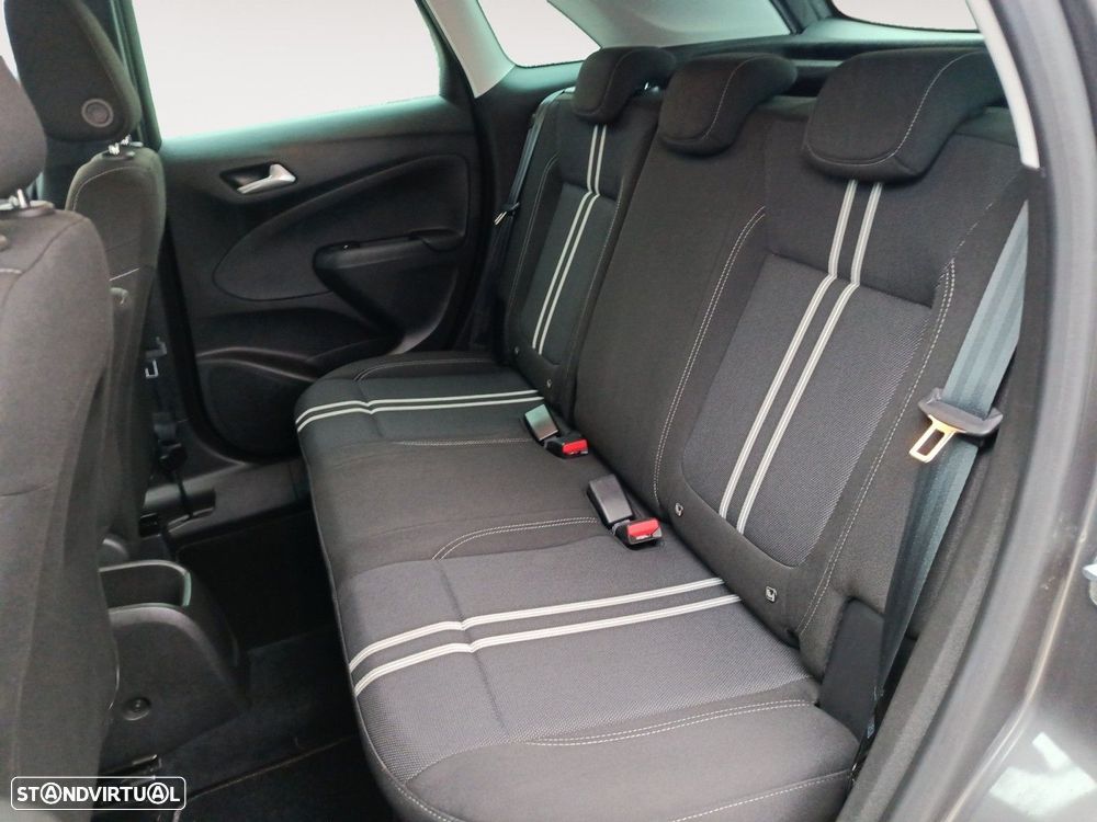 Opel Crossland 1.2 T Design & Tech - 13