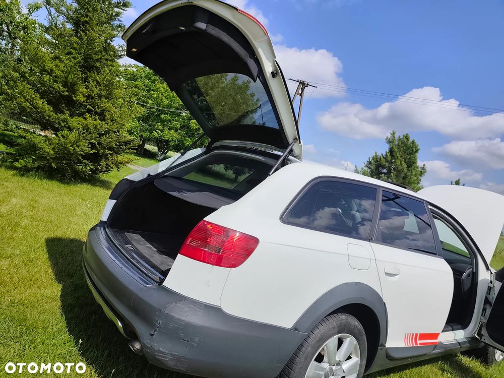 Audi A6 Allroad - 37