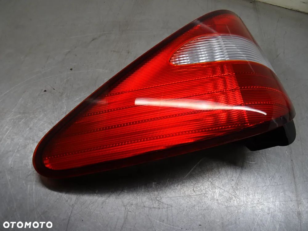 SSANGYONG RODIUS I 04-07 LAMPA PRAWY TYŁ TYLNA - 13