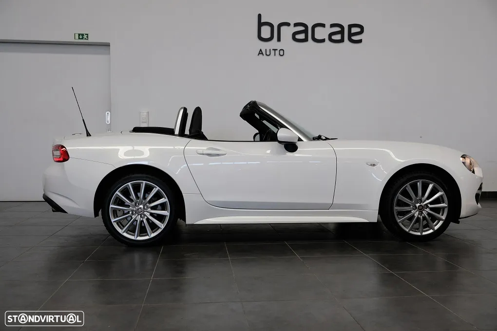 Fiat 124 Spider 1.4 MultiAir Turbo - 4