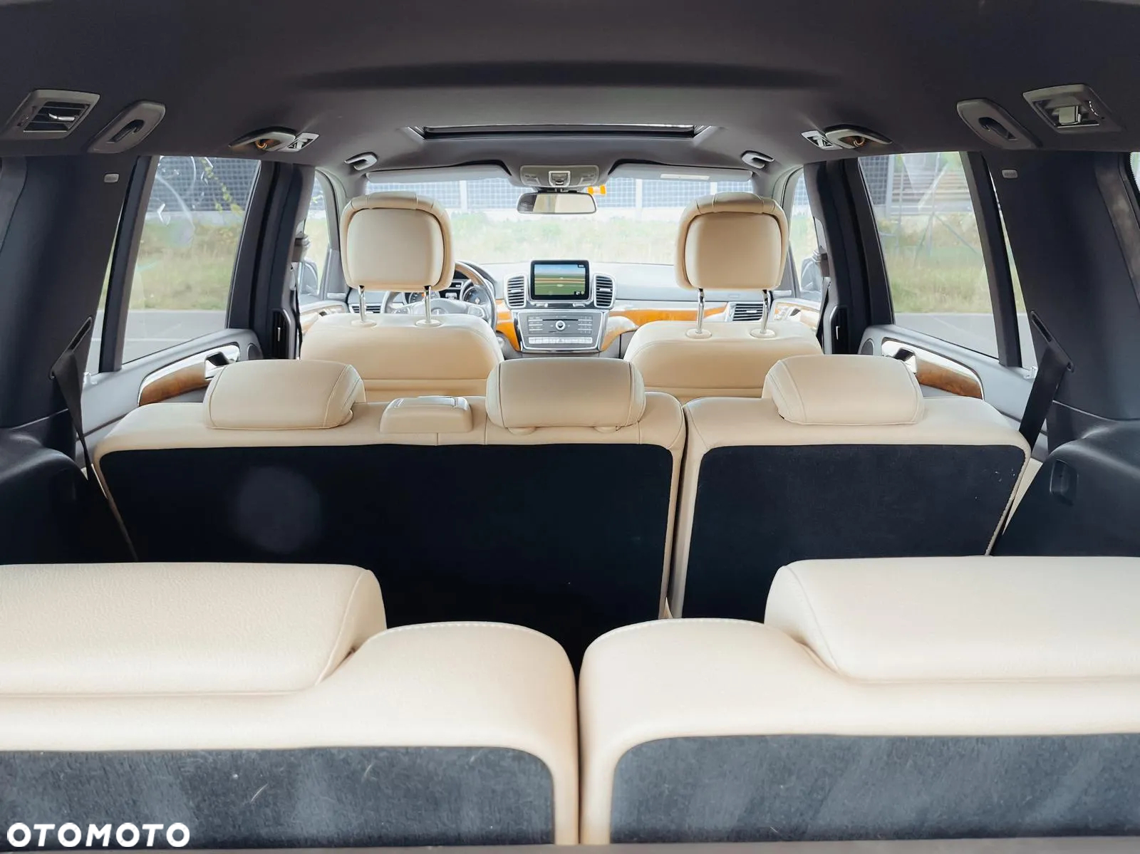 Mercedes-Benz GLS 350 d 4-Matic - 12