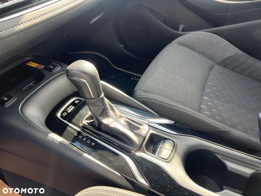 Toyota Corolla 1.8 Hybrid Comfort - 16
