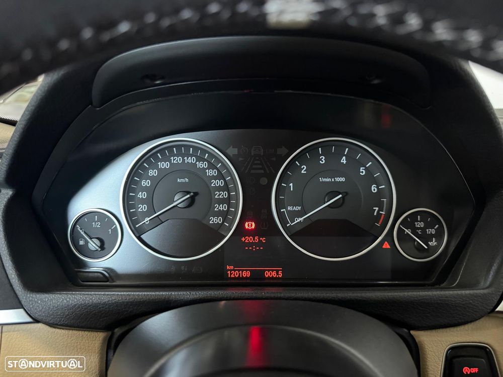BMW 328 i Auto Pack M - 13
