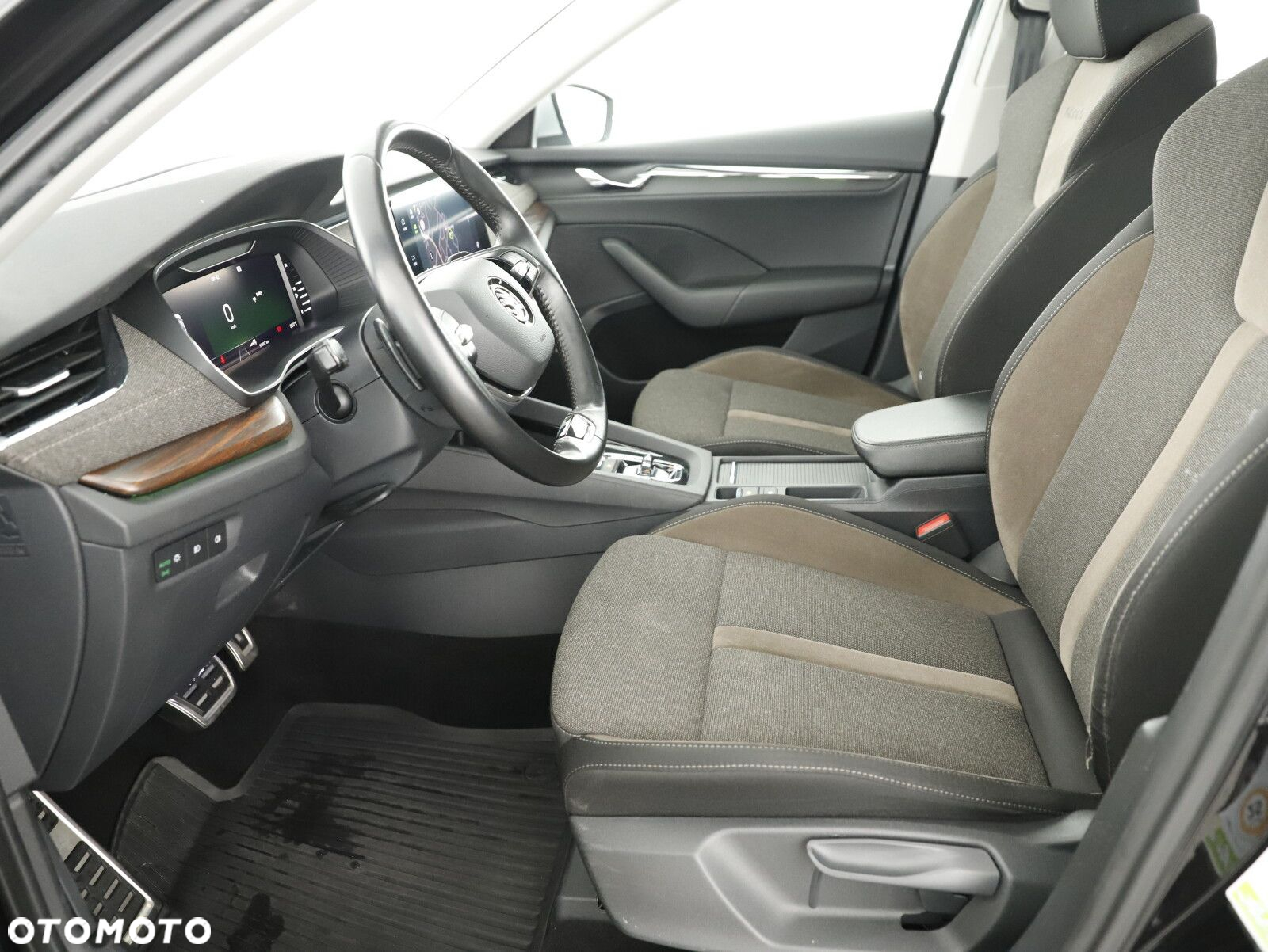 Skoda Octavia 2.0 TDI 4x4 Scout DSG - 9