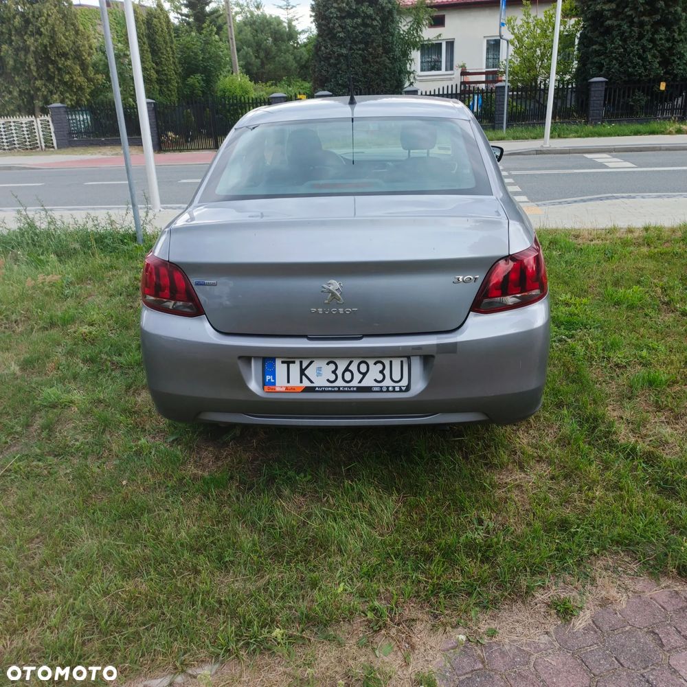 Peugeot 301 1.2 Pure Tech Access - 3