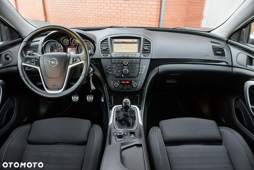 Opel Insignia 2.0 Turbo Cosmo - 5