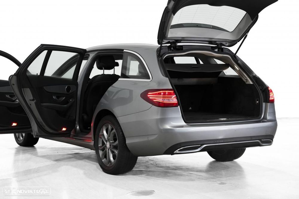 Mercedes-Benz C 200 - 5