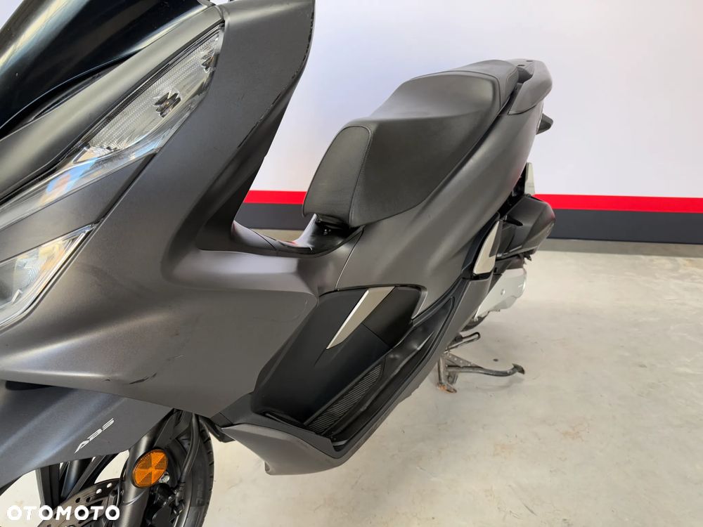 Honda PCX - 23