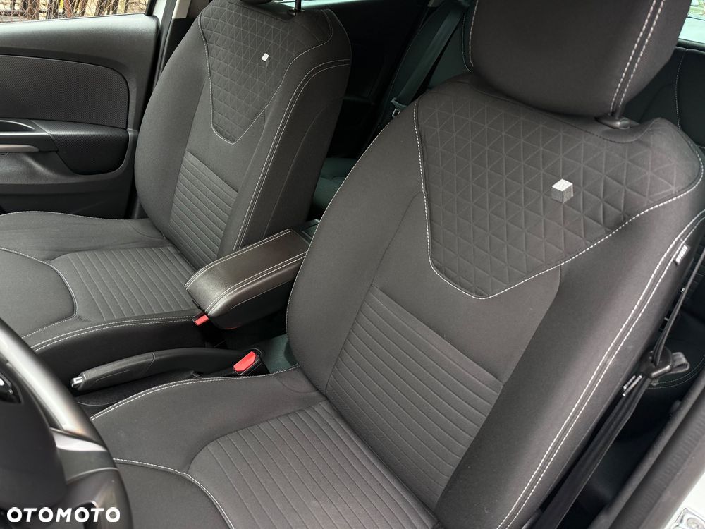 Renault Clio TCe 90 Limited - 33