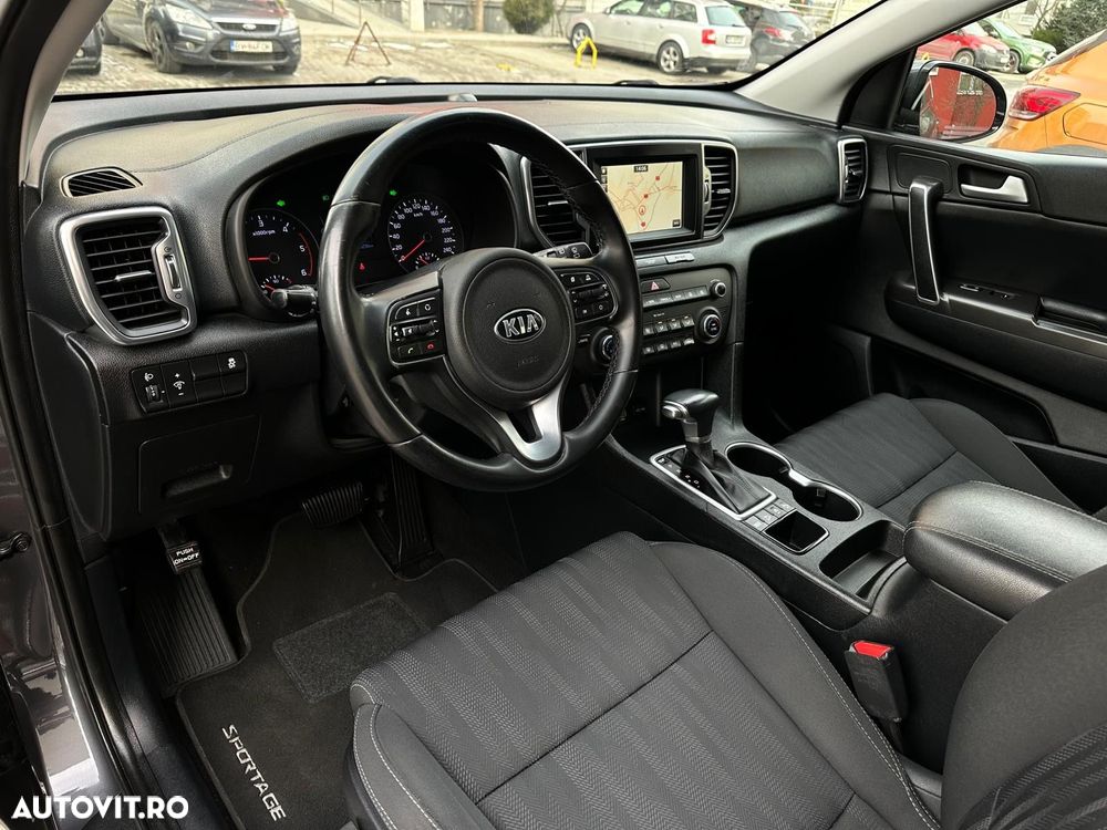 Kia Sportage 1.7 CRDI 2WD ISG Aut. Dream-Team Edition - 35