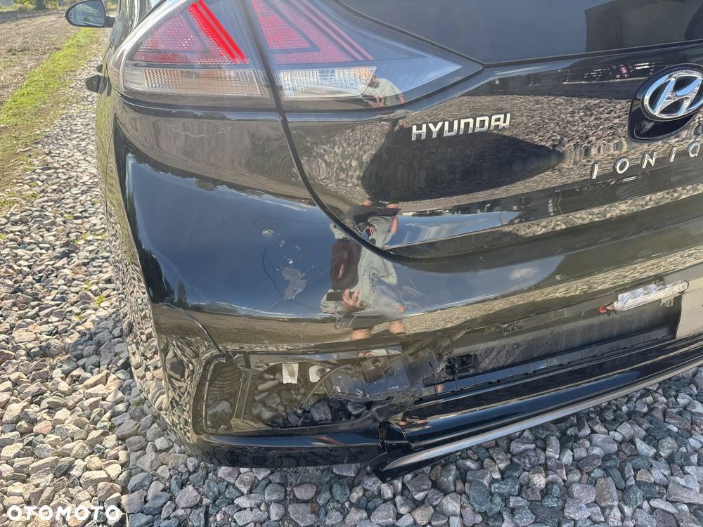 Hyundai IONIQ hybrid Premium - 13