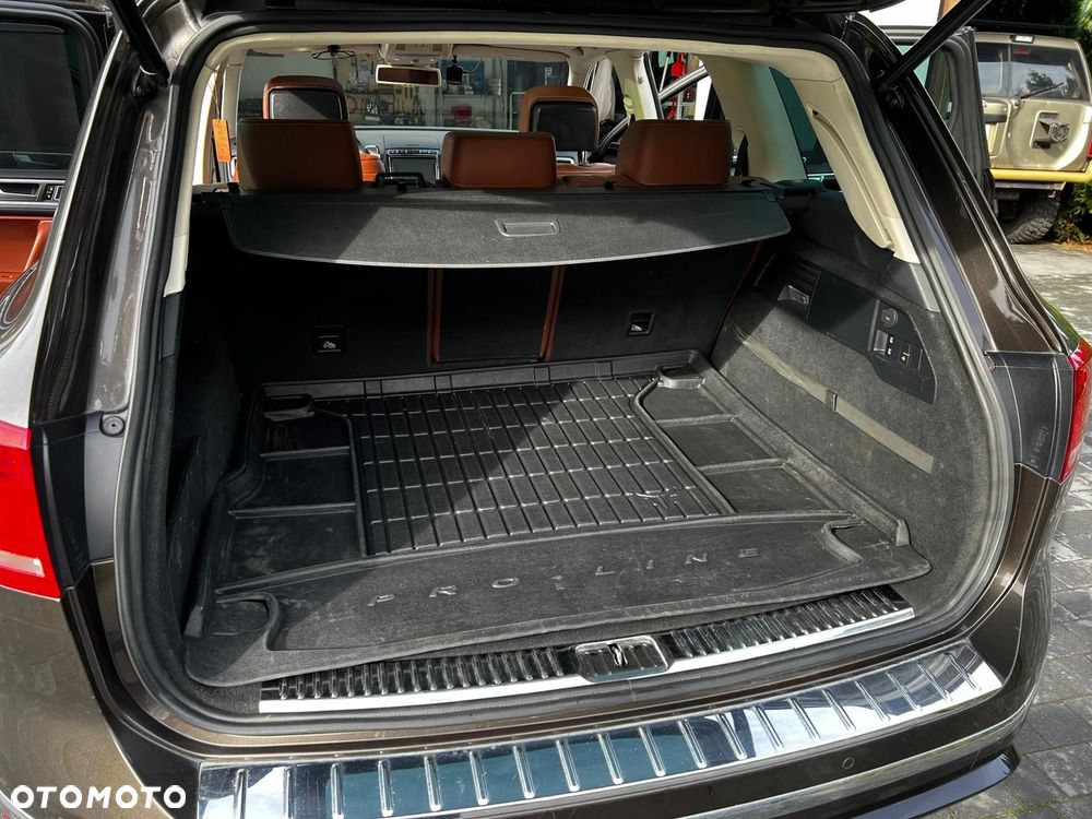 Volkswagen Touareg 3.0 V6 TDI BMT R-Style - 14