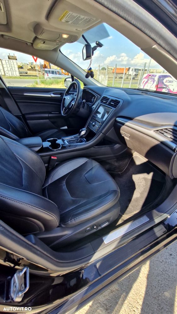 Ford Mondeo 2.0 EcoBoost Aut. Titanium - 13