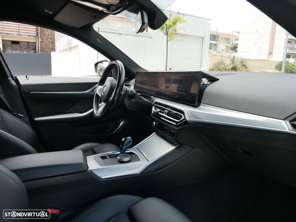 BMW i4 - 12