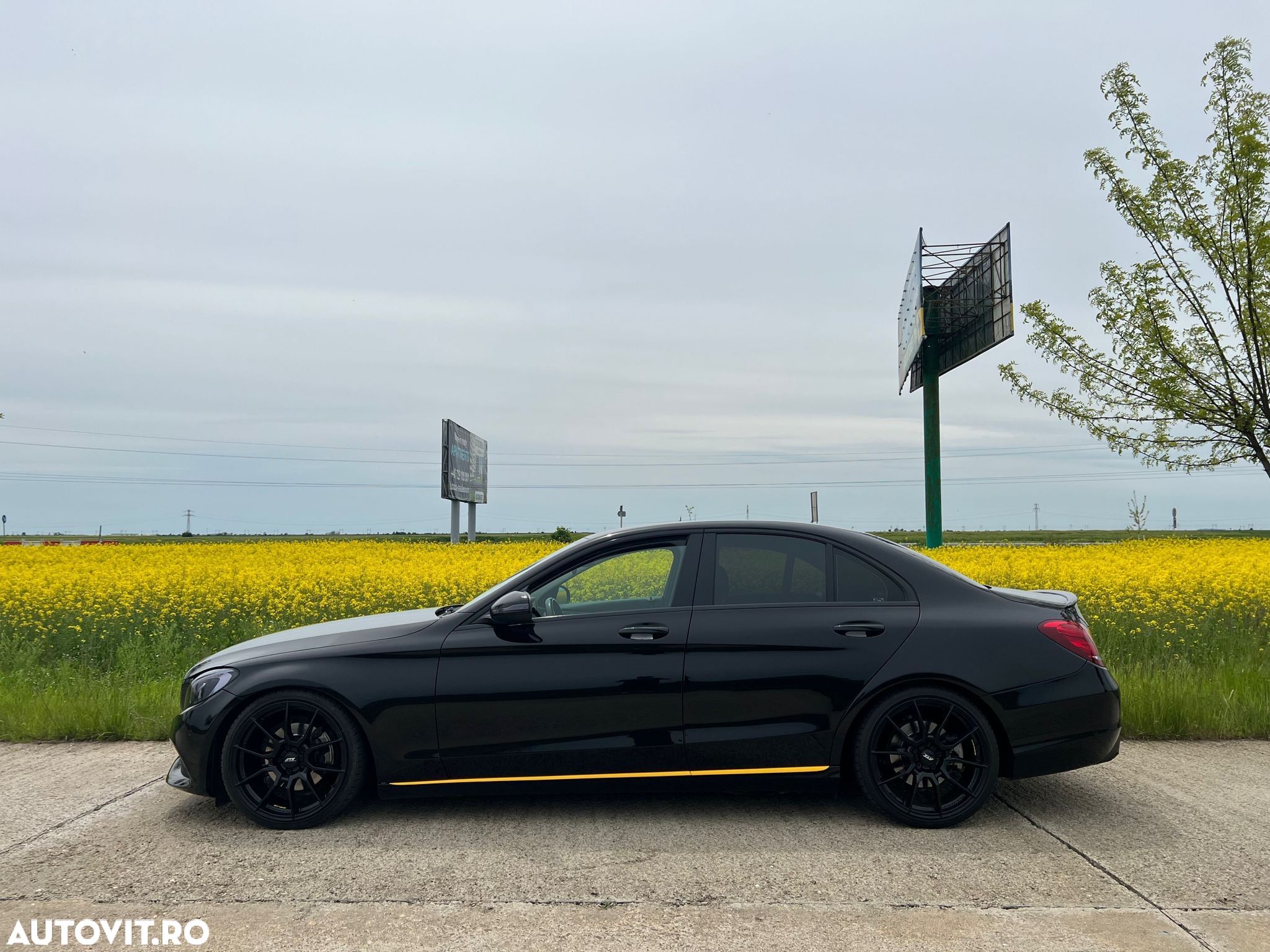 Mercedes-Benz C 220 d 4Matic T 9G-TRONIC Avantgarde - 1