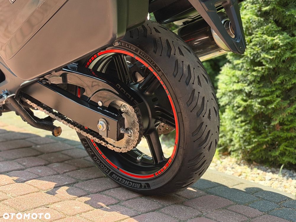 Honda CBF - 21