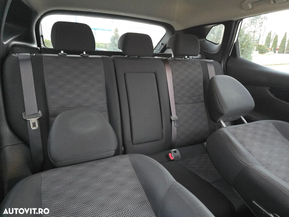 Nissan Qashqai 1.6 DCI N-Vision - 11