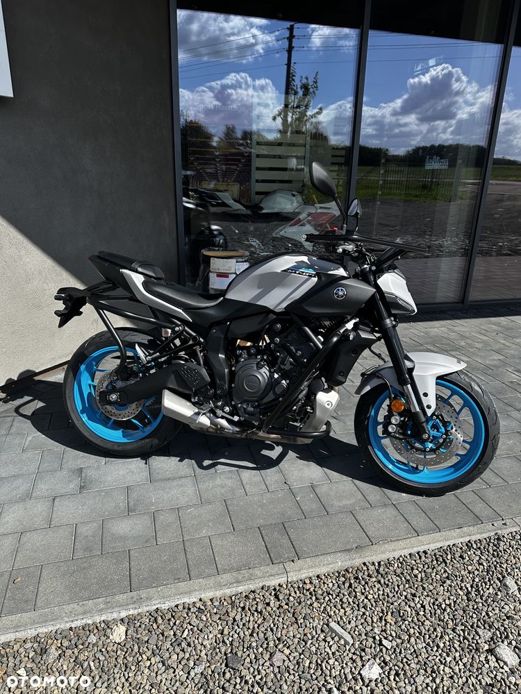 Yamaha MT - 2