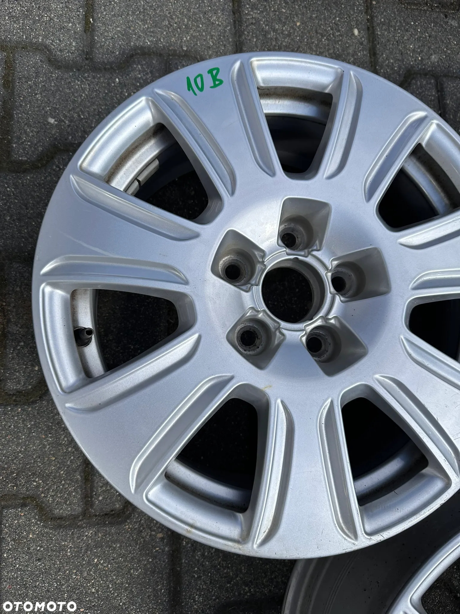 Felga  Audi Q3 8U0601025 6.5Jx16 ET33 5x112 - 13