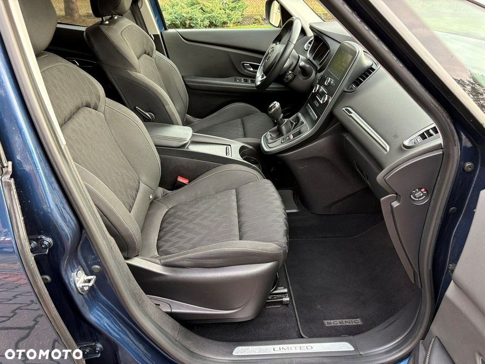 Renault Grand Scenic - 15