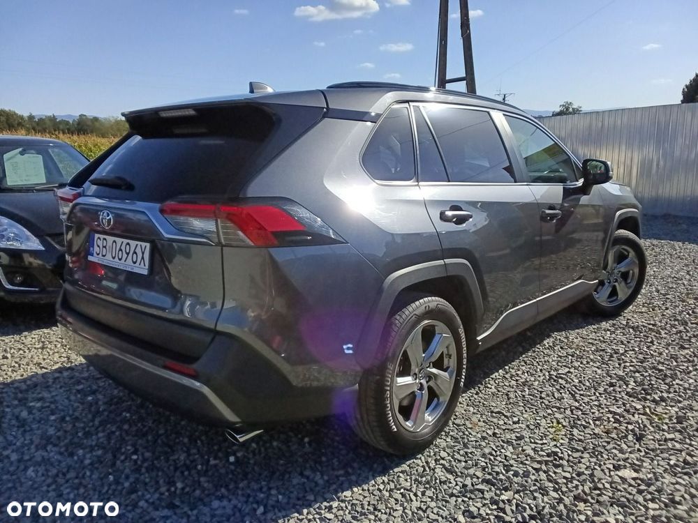 Toyota RAV4 - 2