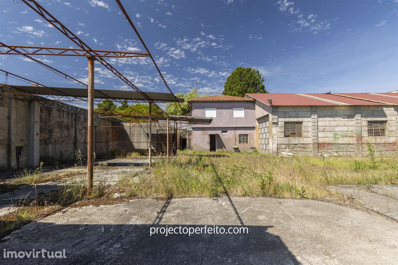 Armazém  Venda em São Miguel do Souto e Mosteirô,Santa Maria da Feira - Grande imagem: 4/17