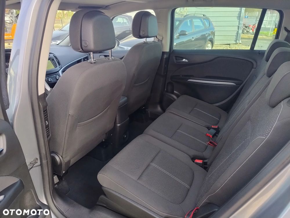 Opel Zafira 1.4 T Cosmo EU6 - 14