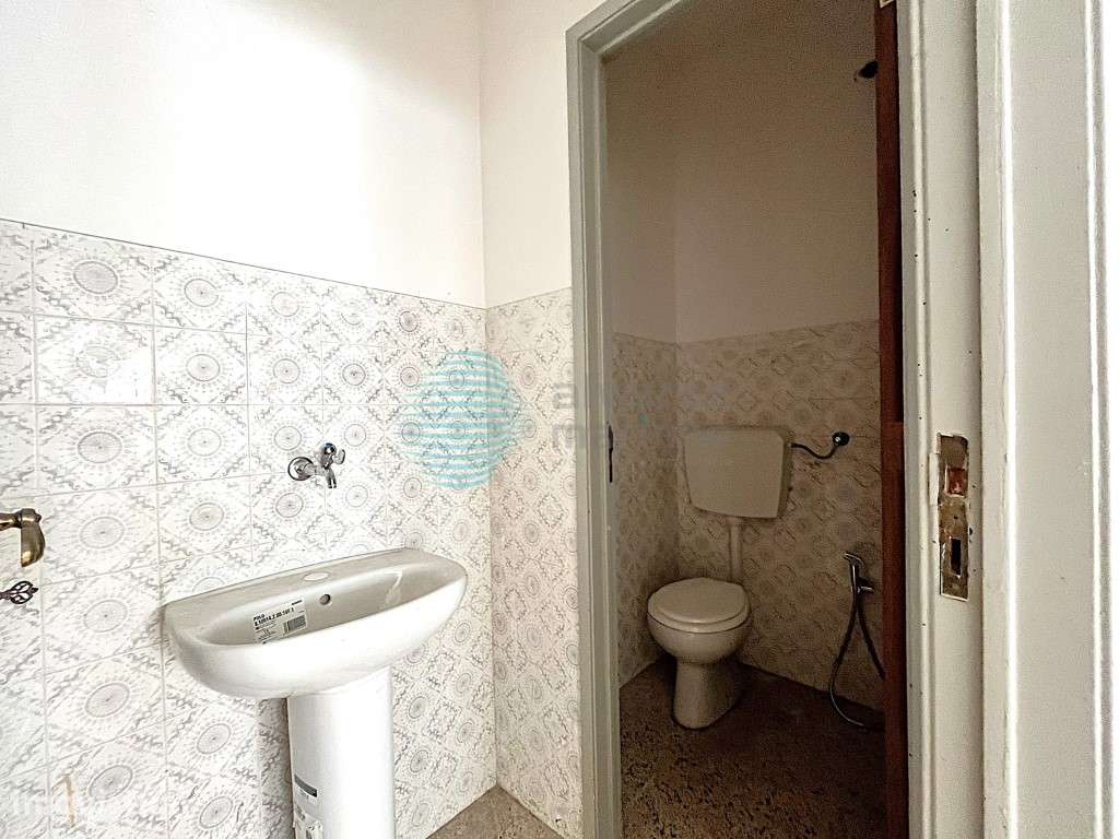 Espaço Comercial com 210 m² em Agualva - Grande imagem: 5/9