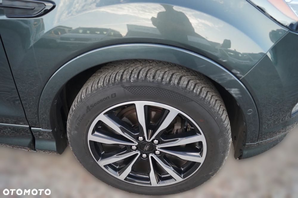 Ford Kuga - 36