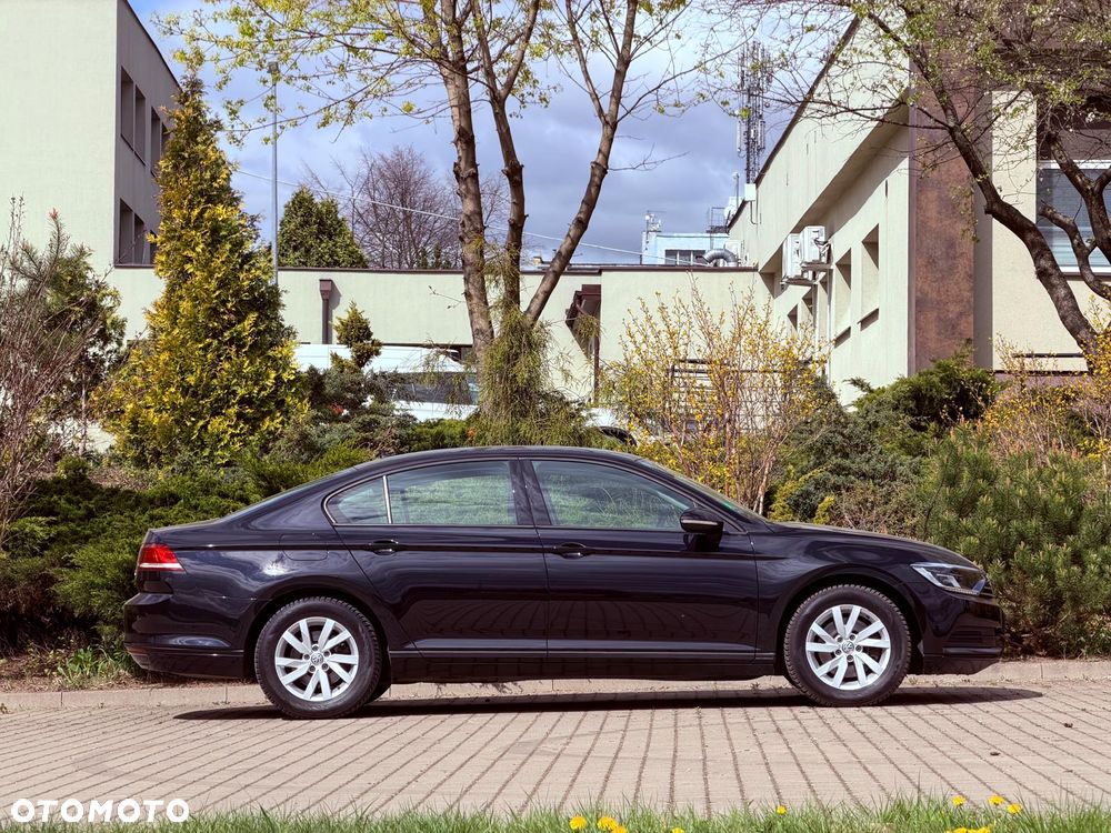Volkswagen Passat - 3
