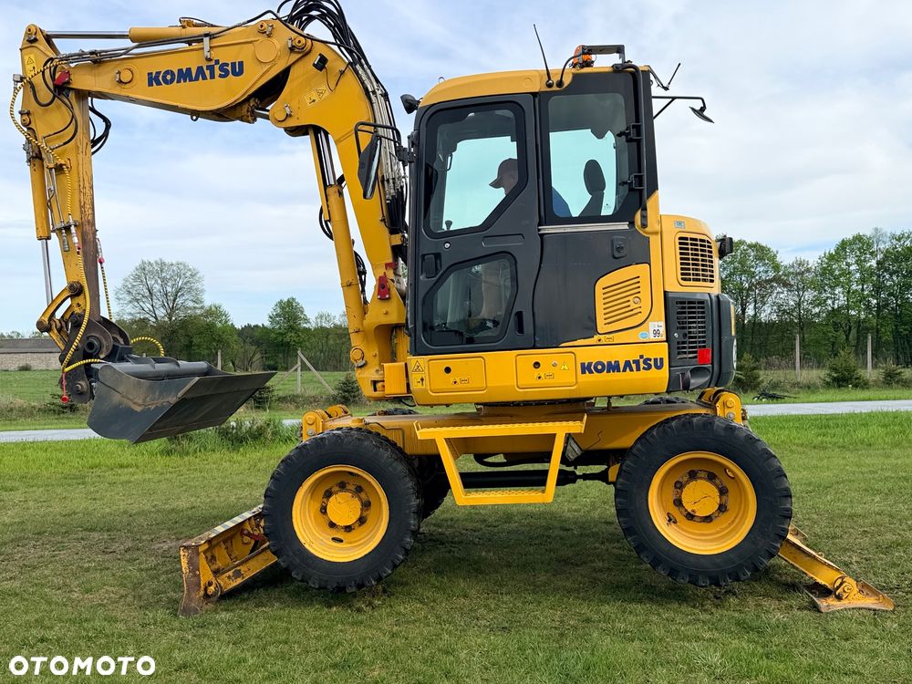 Komatsu 4x4x4 ramię łamane Koparka kołowa KOMATSU  PW98MR-8 10ton 4x4x4 ośki skrętne Ramię 3x łamane BEZ DPF i ADBLUE 4 cyl dodatkowe wyjścia hydr Pług Podpory 2012 szybka zwinna Prosto z importu 1 właściciel Cat TEREX Liebherr Wacker Pw 98 Mr 8 11 - 15