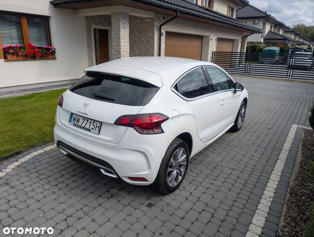 Citroën DS4 1.6 VTi SoChic - 8