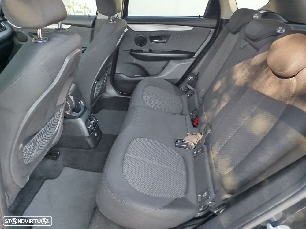 BMW 216 Active Tourer d Advantage - 22