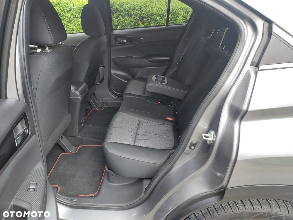 Mitsubishi Eclipse Cross 1.5 T GPF Inbusiness CVT - 14