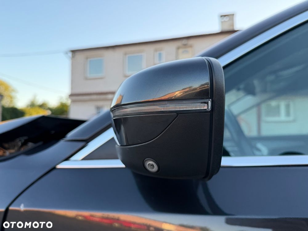 BMW Seria 5 530d xDrive Sport Line - 27