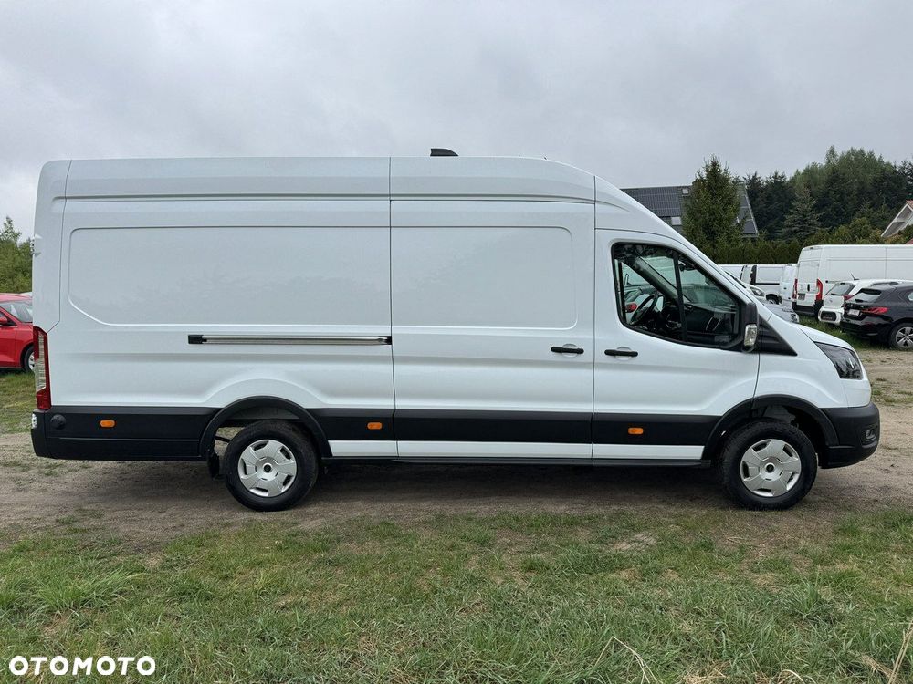 Ford Transit - 4