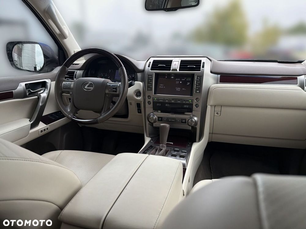 Lexus GX - 9