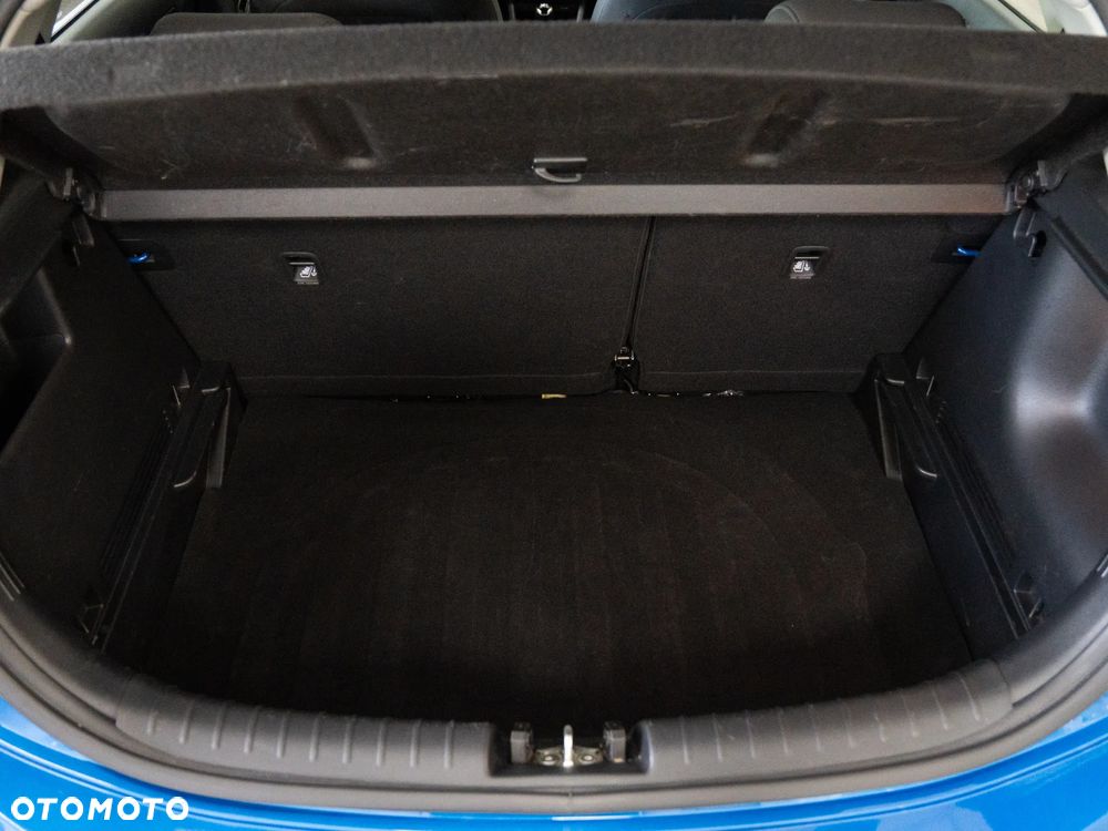 Kia Rio 1.2 L - 40